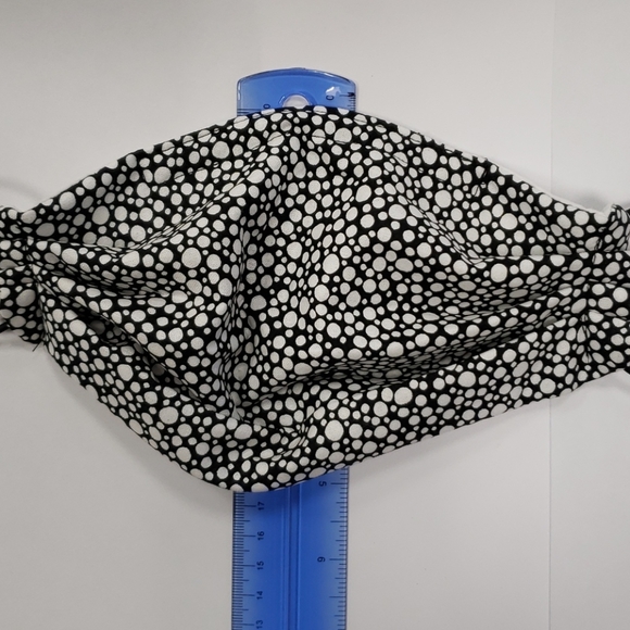 Cute Face Mask Black & White Pebble Polka Dots - Picture 4 of 7